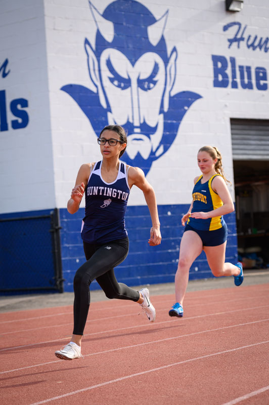 Analisse Batista is one of the top high school runners in the country. (Darin Reed photo)