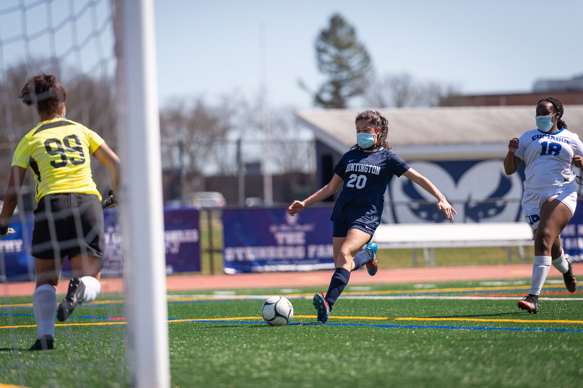 Senior Kemberlin Hernandez-Veliz scored two goals on Senior Day. (Darin Reed photo.)