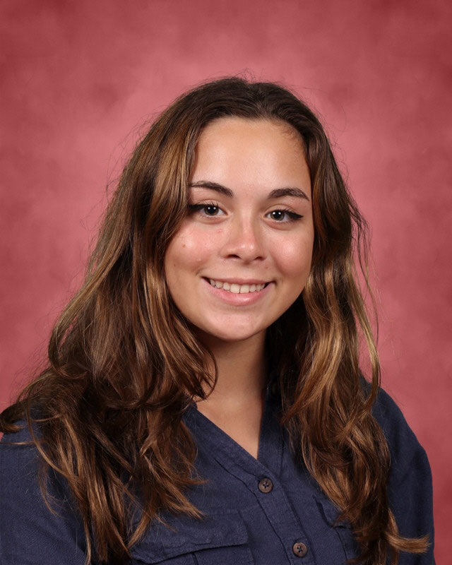 Huntington High School sophomore Isabella Lima 