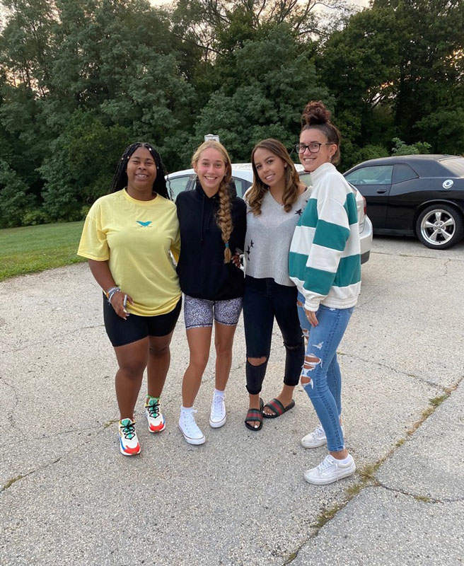 Gracia Renkewitz (second from left) with a group of her friends. 