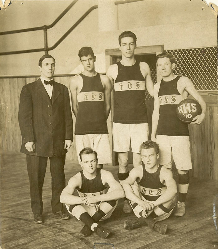 The Huntington High School basketball team in 1910.