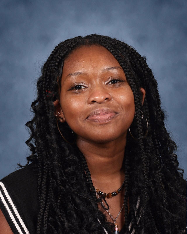 Huntington High School junior Cianna Batts 