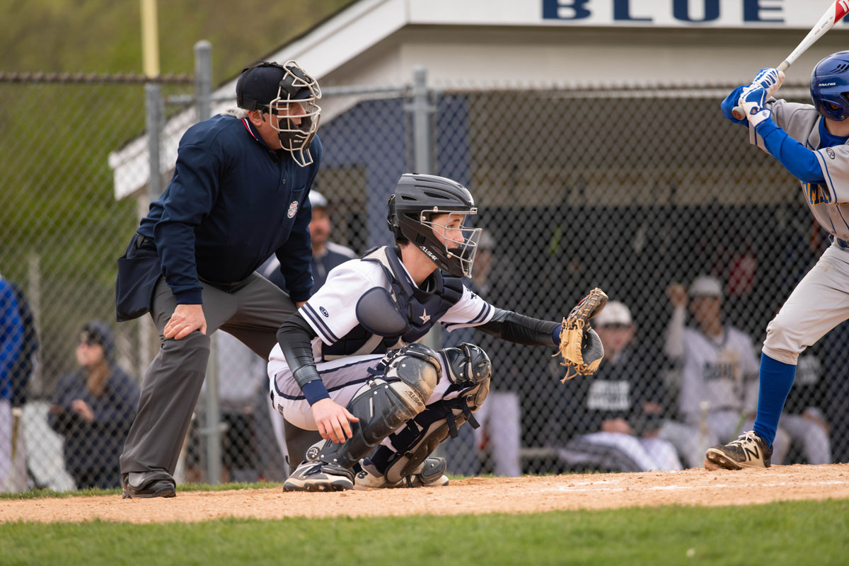 Robby Harrington behind the plate for the Blue Devils. (Darin Reed photo.)