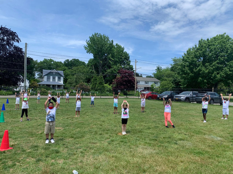 Washington students had fun while completing a series of Field Day events (2)