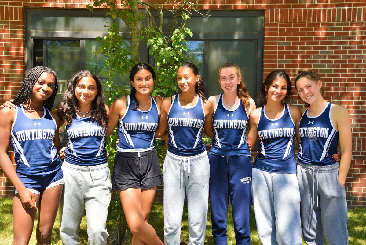 Huntington girls' track and field stars on their way to the county championships 