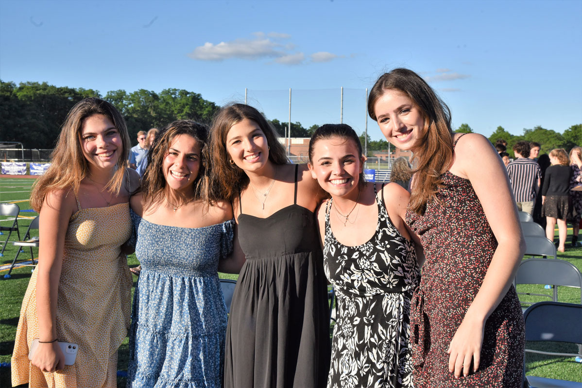 Huntington's Distinguished Seniors are all smiles.