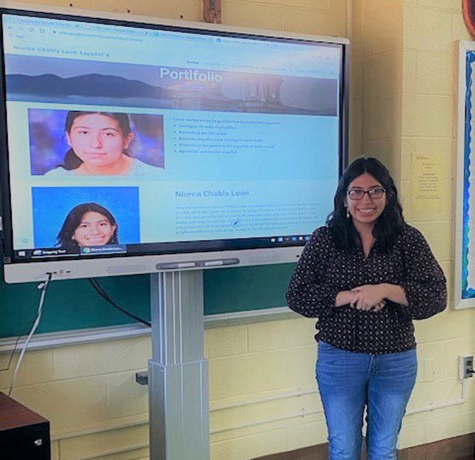 Niurca Chabla-Leon during her Seal of Biliteracy presentation.