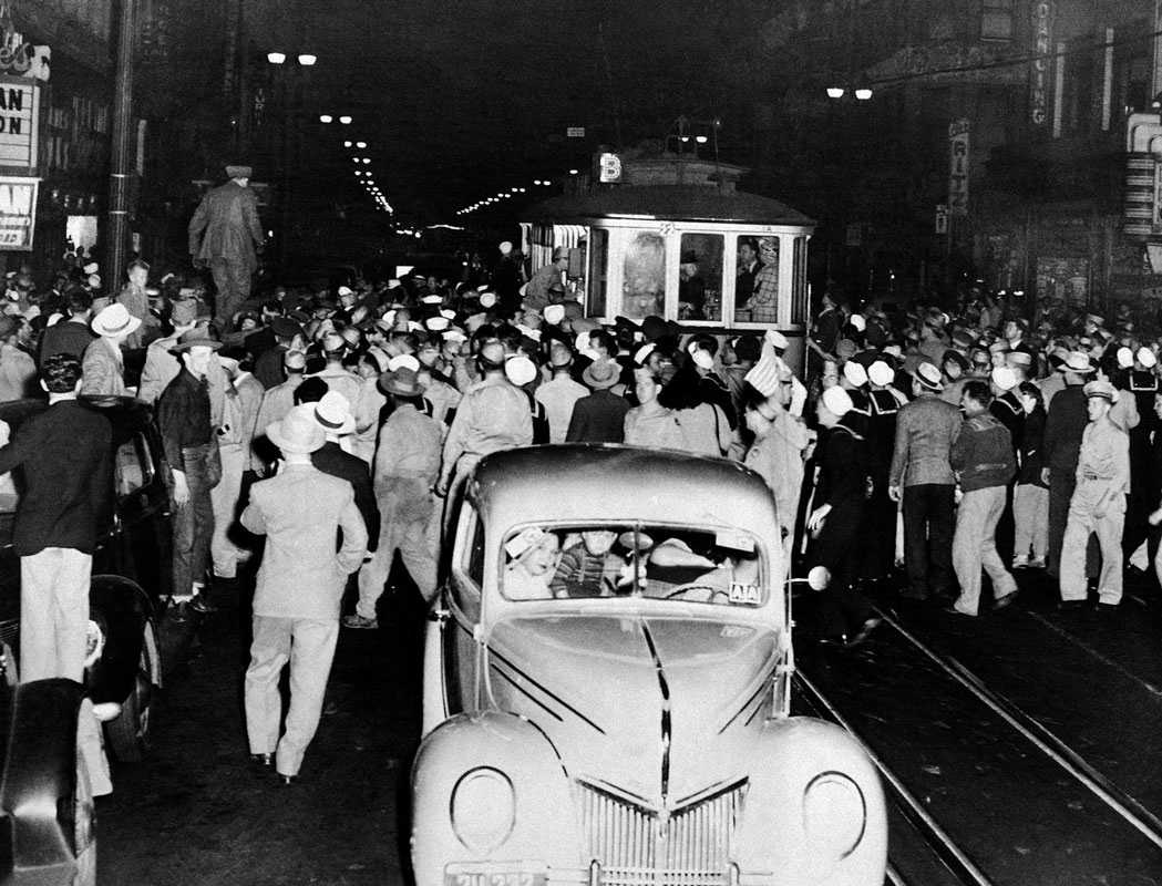  Ashley Genao and David Canas Granados studied the Zoot Suit Riots in LA. 