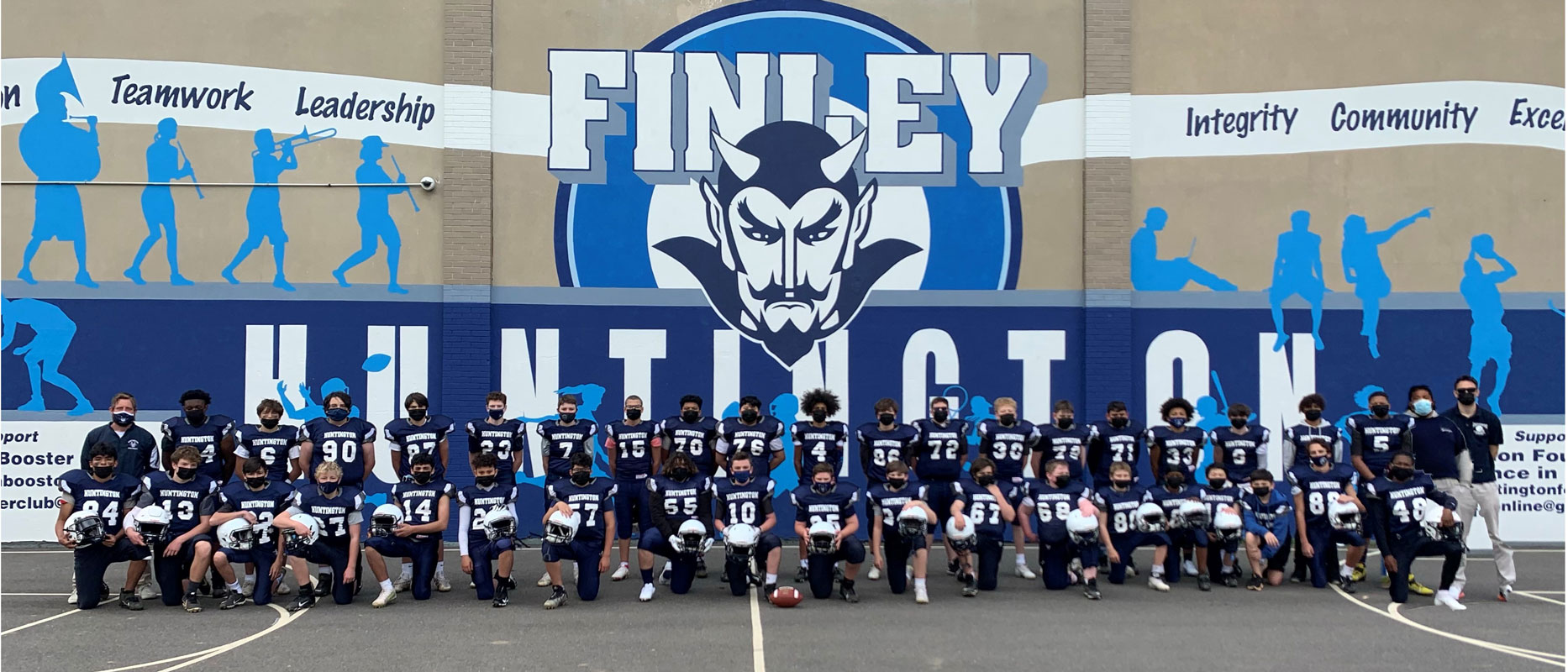 The 2021 J. Taylor Finley Middle School football team.