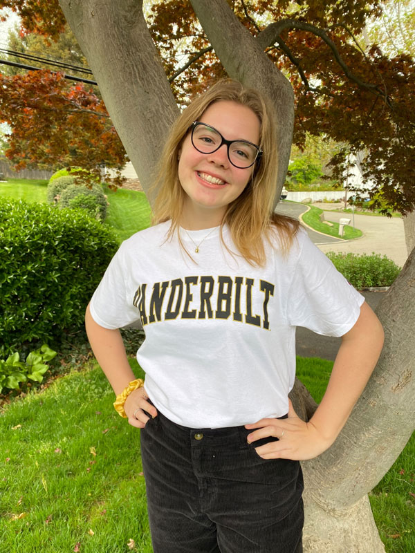 Huntington 2021 co-valedictorian Grace Wildermuth is headed to Vanderbilt University.