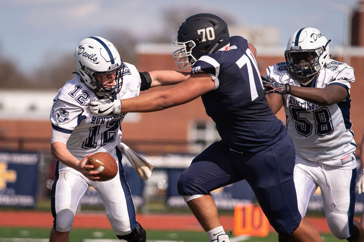 Huntington quarterback Torin Bograd was named to the All-Division team. (Darin Reed photo.)