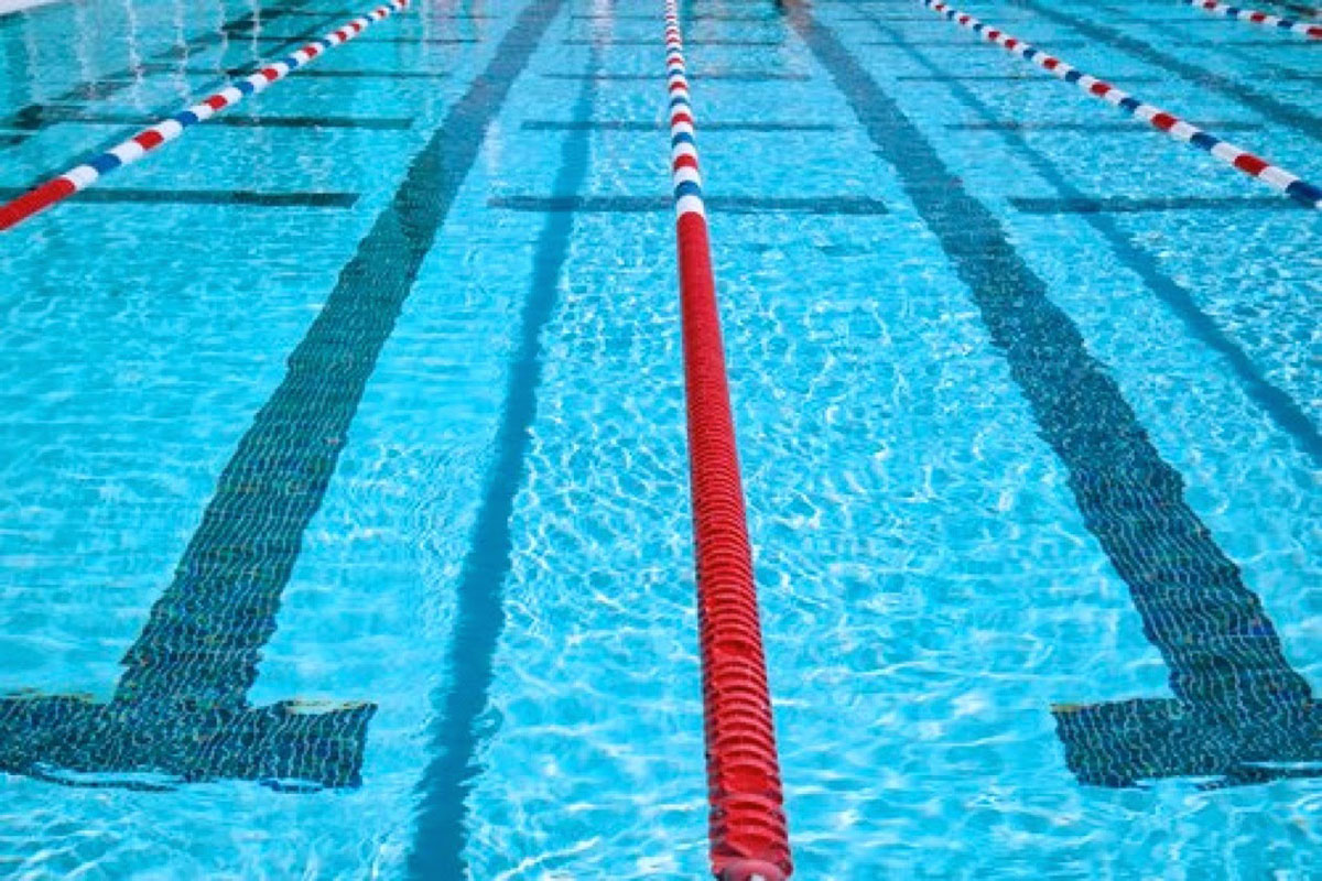 Huntington High School's boys' swimmers are anticipating a great winter season (1)