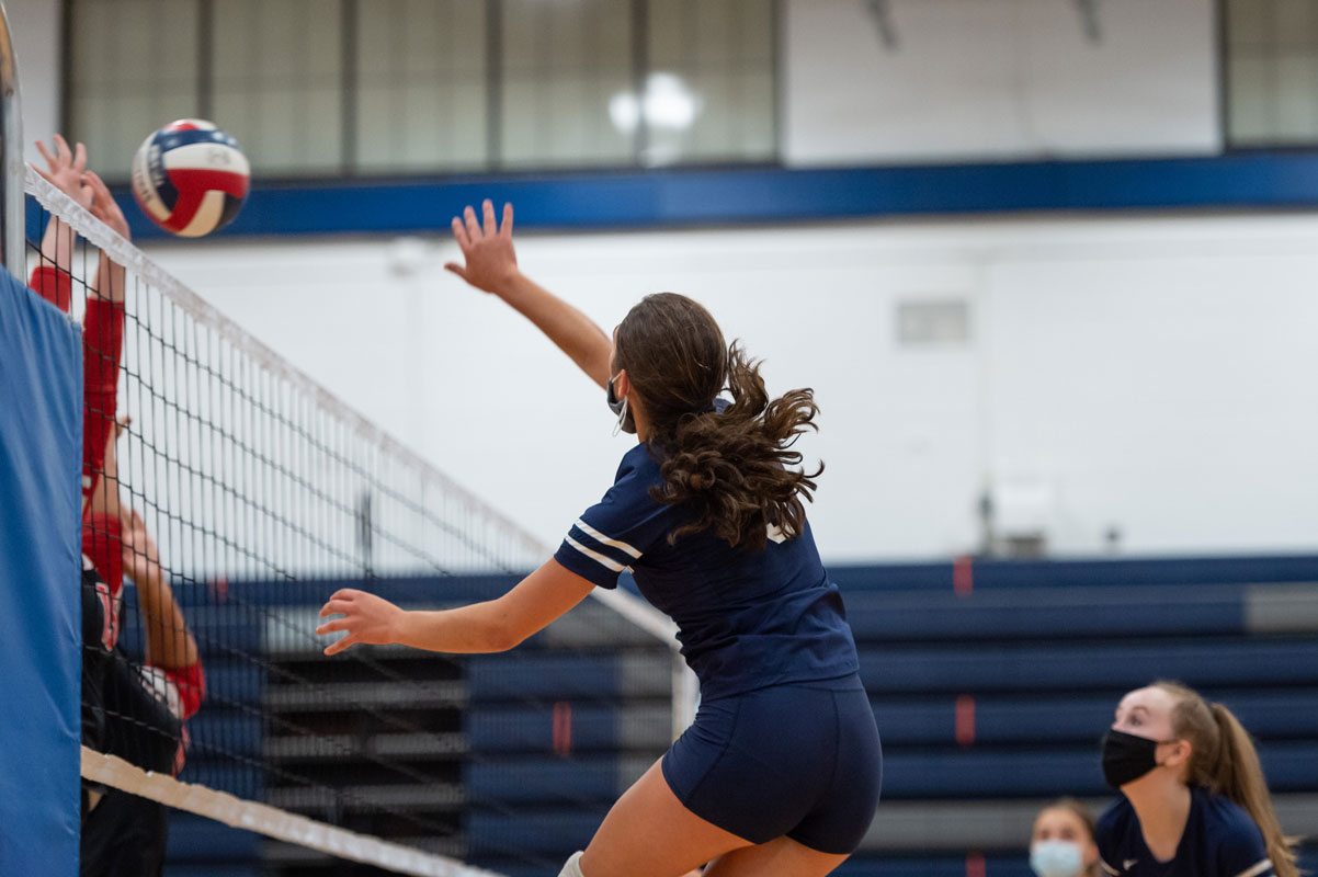 Kate Barba is a two year varsity starter for Huntington. (Darin Reed photo)
