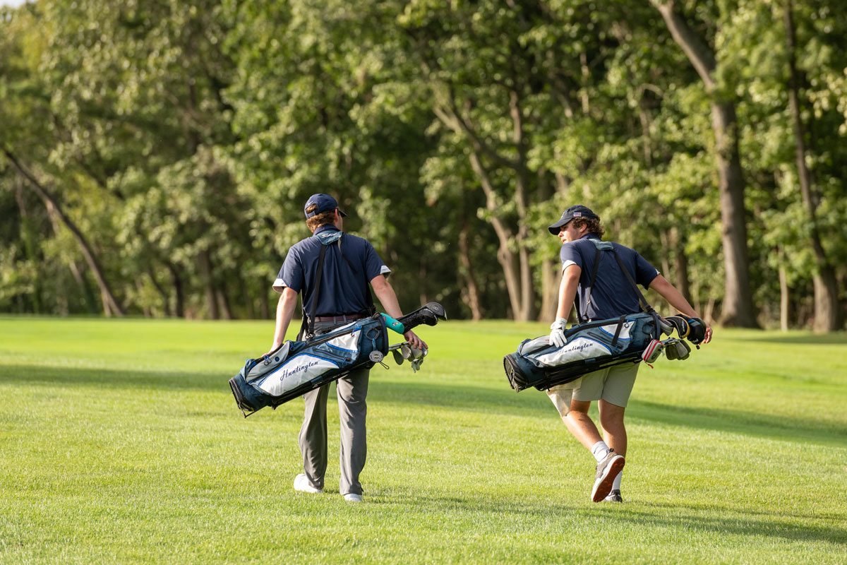 The Blue Devils' home course is the Huntington Crescent Club. (Darin Reed photo)