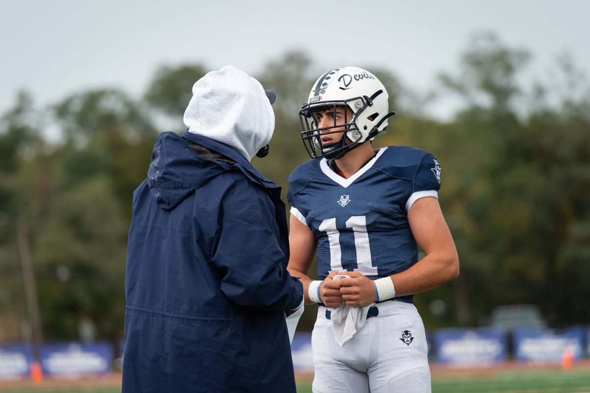 Junior Anthony Annunziata led Huntington this year as the Blue Devil quarterback. (Darin Reed photo.)