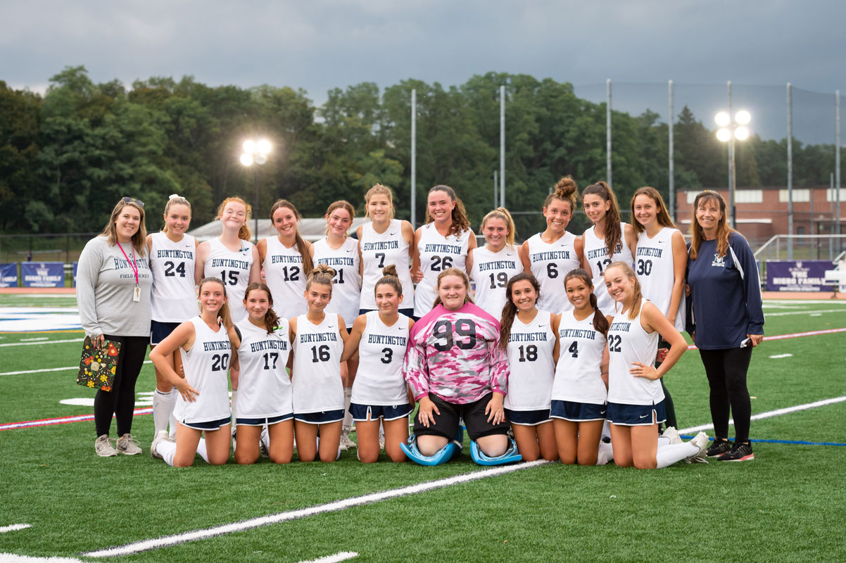 The 2021 Huntington varsity field hockey team. (Darin Reed photo.)