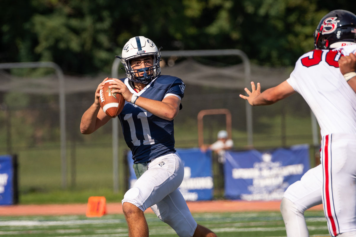 Anthony Annuniziata is Huntington's field general. (Darin Reed photo.)