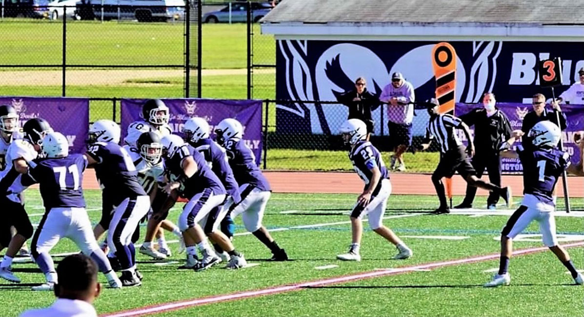 Huntington amassed 366 yards of total offense.