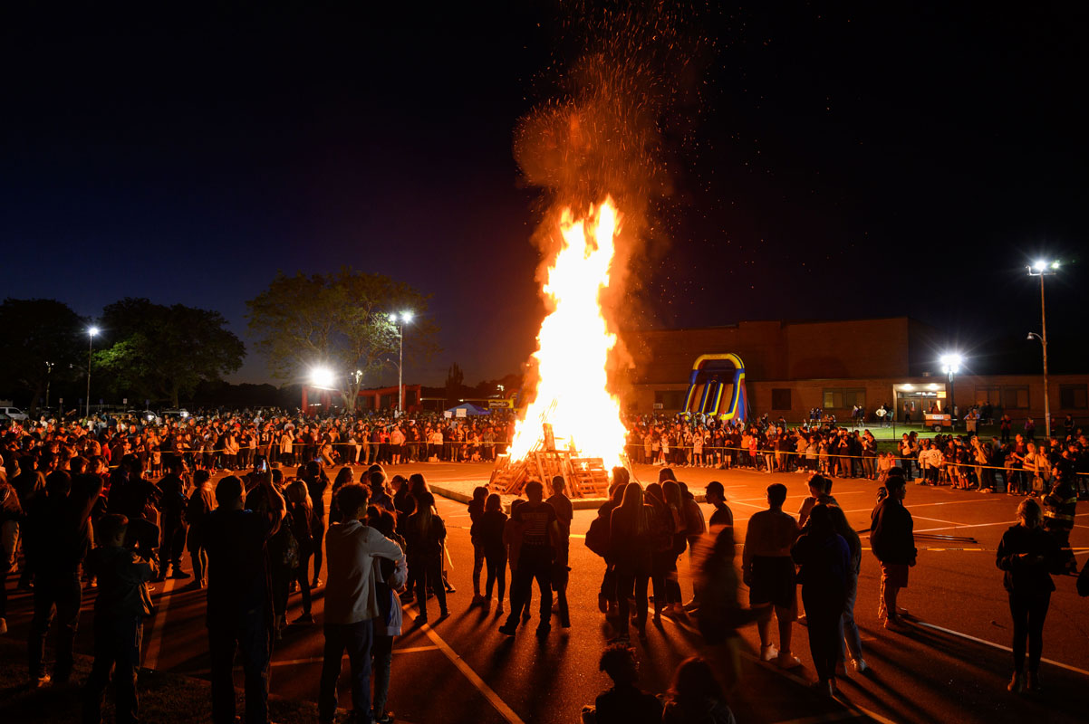 Huntington's 2019 Homecoming bonfire produced an amazing and dramatic effect at the celebration. (Darin Reed photo.)