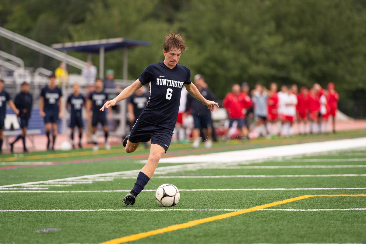 Huntington is 7-0-1 over its last eight games. (Darin Reed photo.)