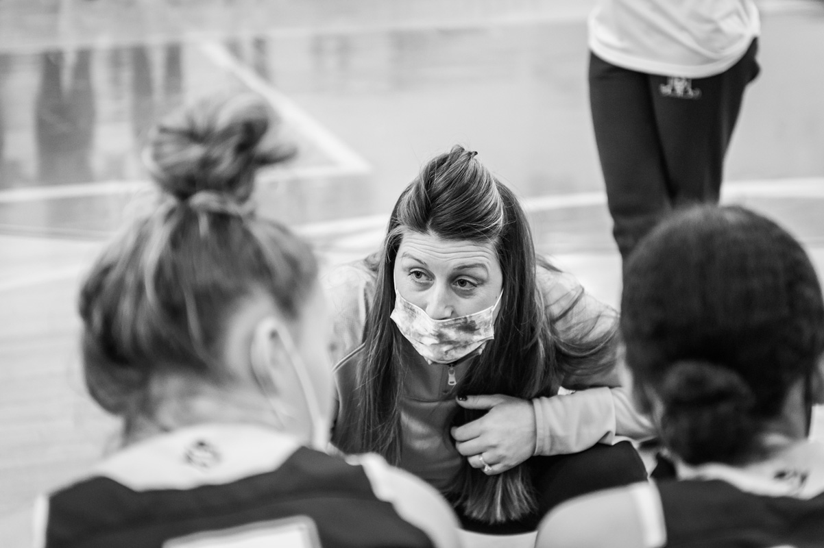 Tenth basketball image