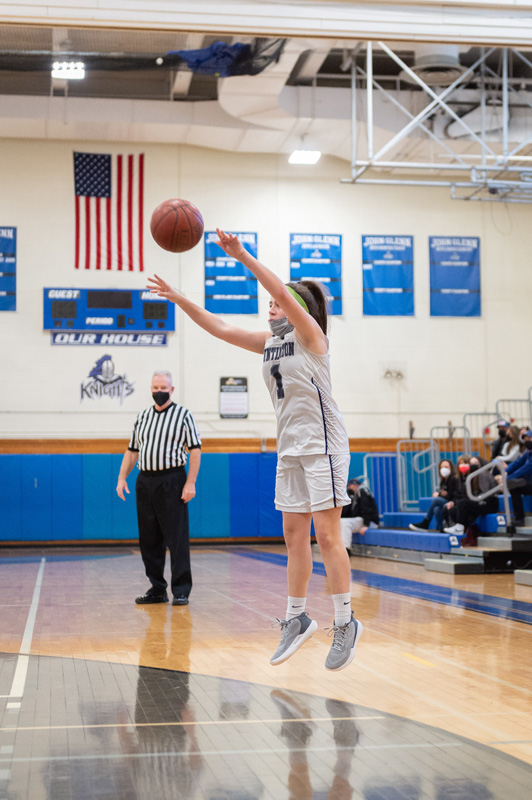 Fourth basketball image