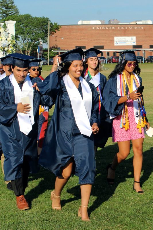 Sixth graduation image