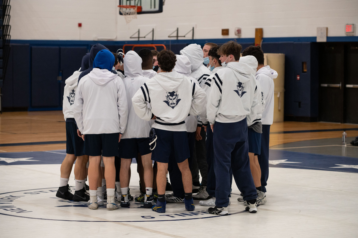 Fifth wrestling image