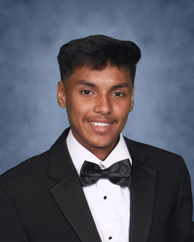 Huntington senior  Cristian Avelar-Romero.
