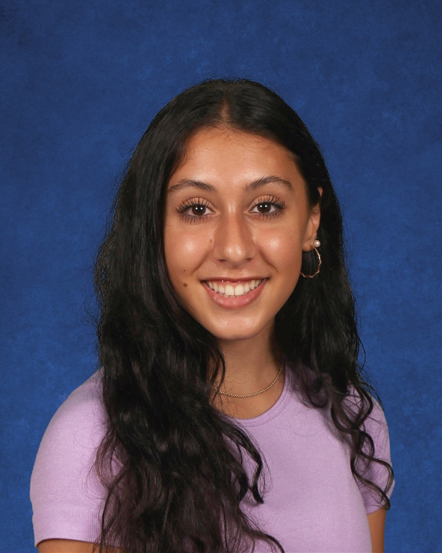 Huntington High School rising Senior Maria Sabatino
