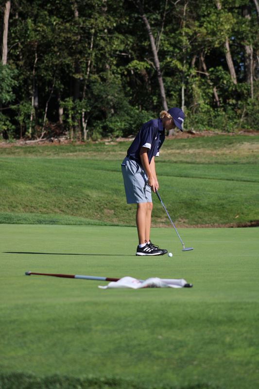 Victoria Befumo took this photo of James Rosselli at the Huntington Crescent Club.