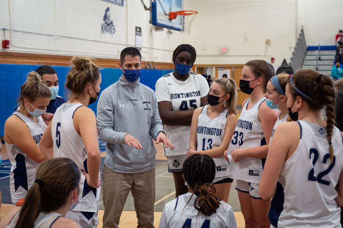 Head coach Mike Kaplan will lead Huntington into battle. (Darin Reed photo.)