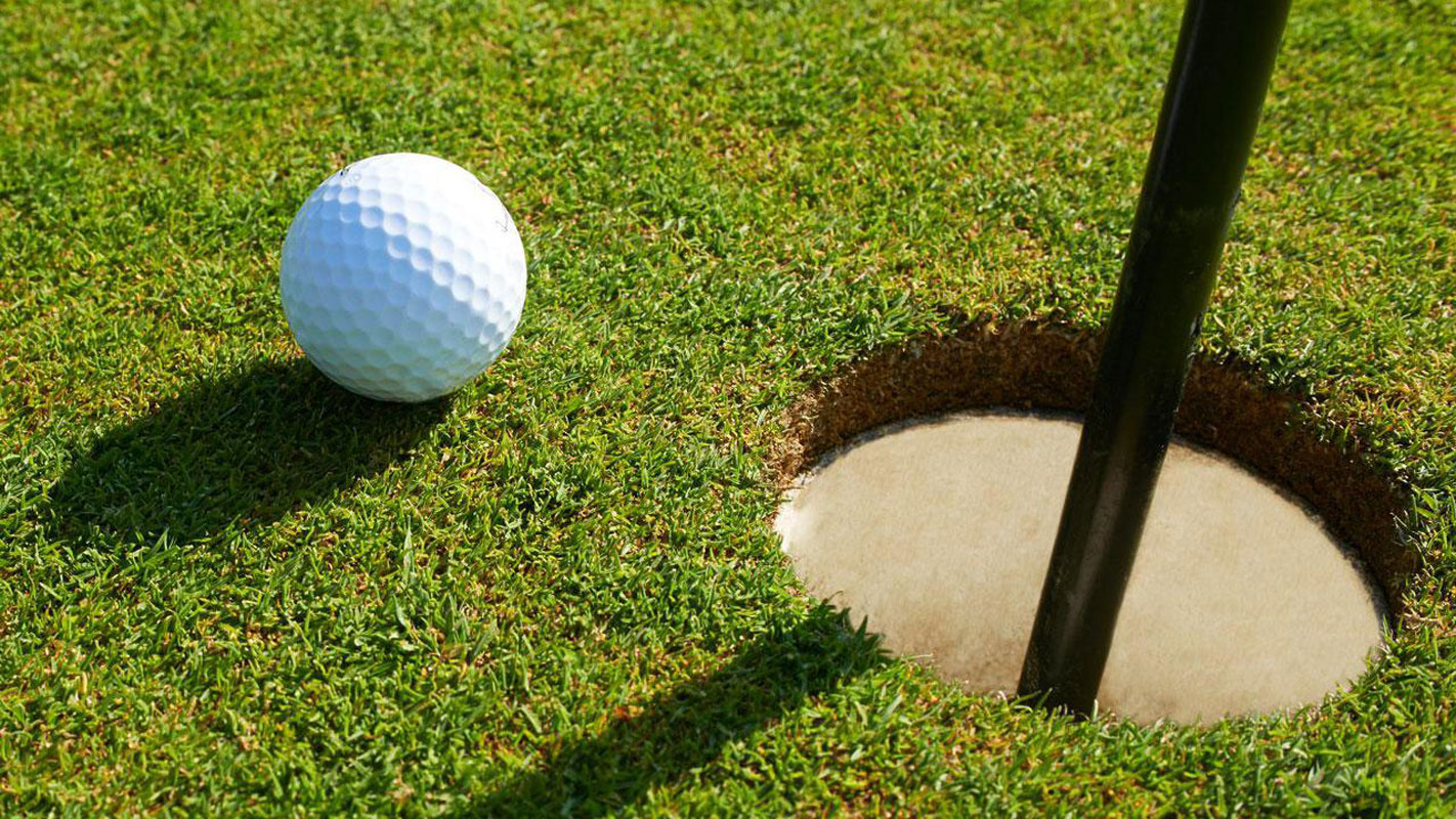 Interest in a potential Huntington girls' golf team is running high.