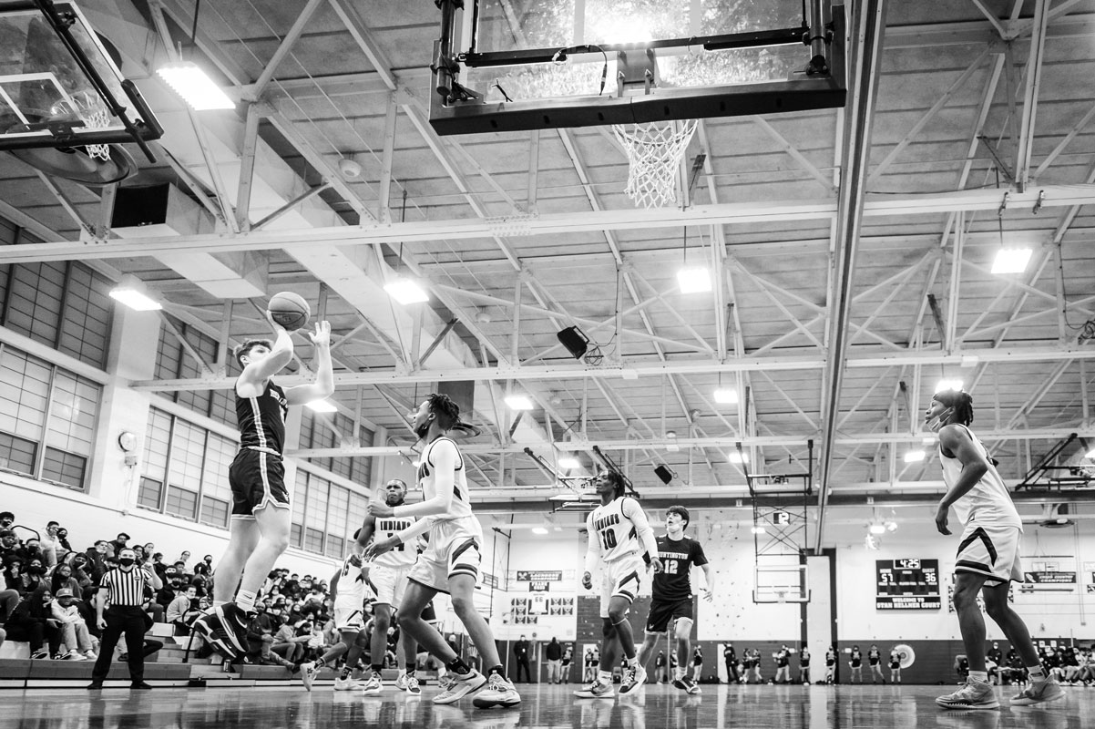 Charlie Girimonti launches a shot at Brentwood. (Darin Reed photo)