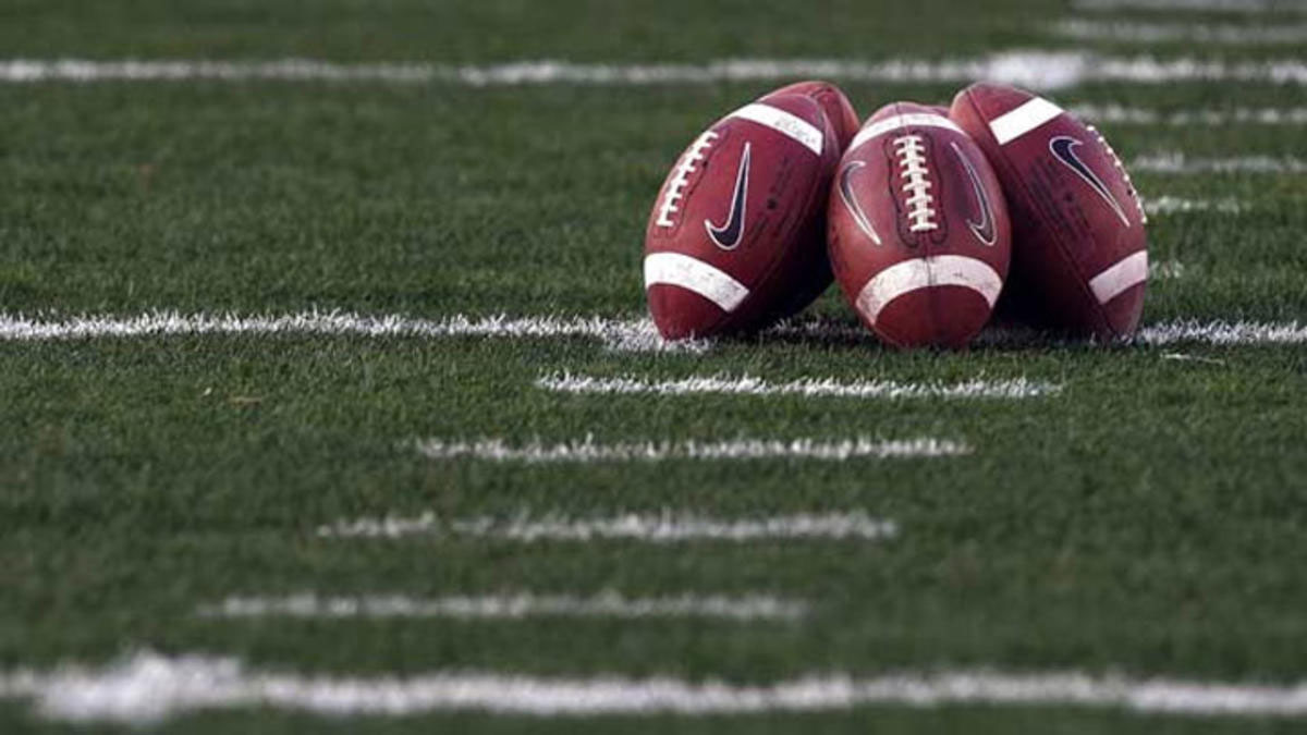 Huntington UFSD wants to start a girls' flag football intramural program 