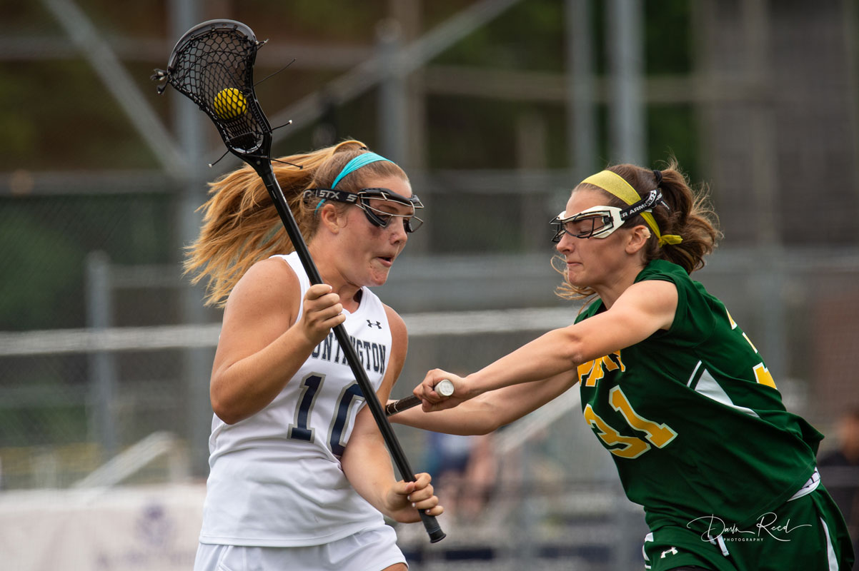 Gianna Forte with the ball. (Darin Reed photo.)