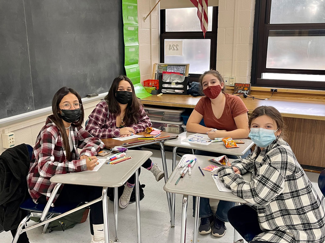 Finley Community Club members love to volunteer and help others 