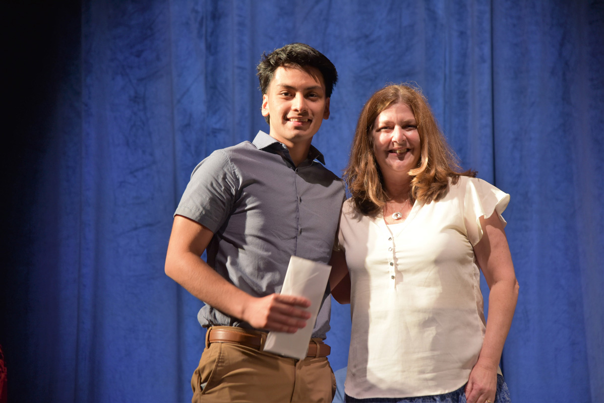 Spanish Award recipient Felipe Villanueva with Nadine Araoz 
