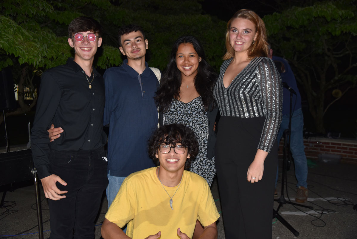 The Huntington High School performers thoroughly enjoyed the special evening 
