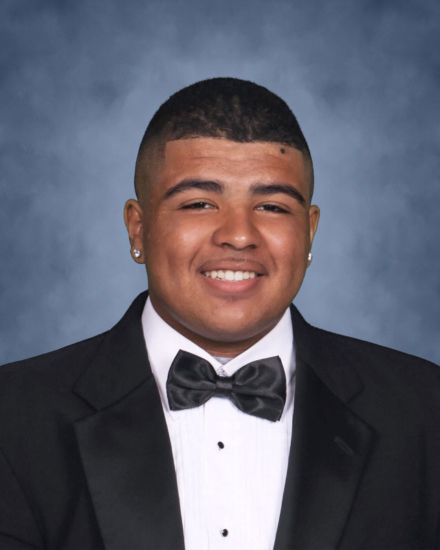 Huntington senior Kaleef Riley is headed to Wagner College to play football (2)