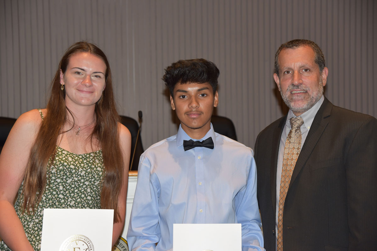 Superintendent Jim Polansky with Emily Plachta and Cristian Avelar Romero at Town Hall (1) 