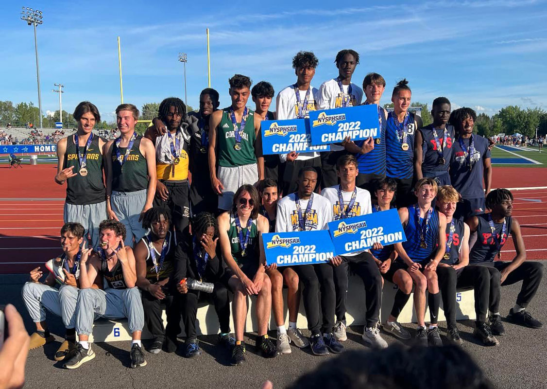 Huntington's four man relay won the NYSPHSAA 4x400m championship.