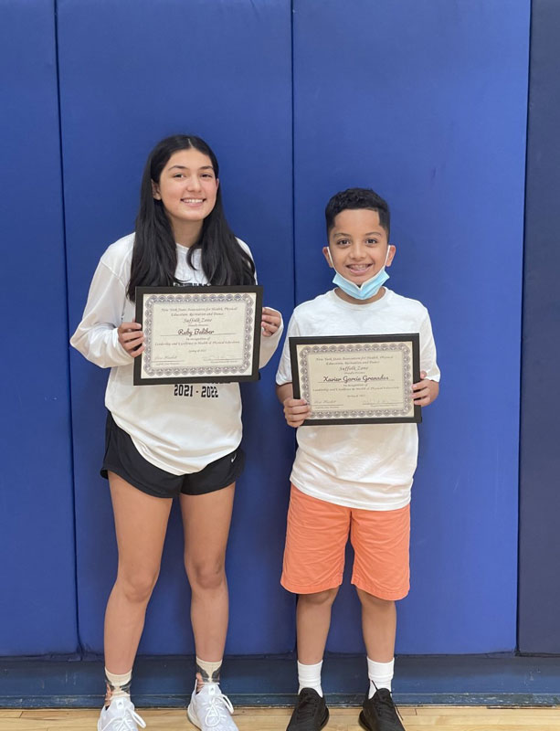 Finley eighth graders Ruby Baliber and Xavier Garcia Granados.