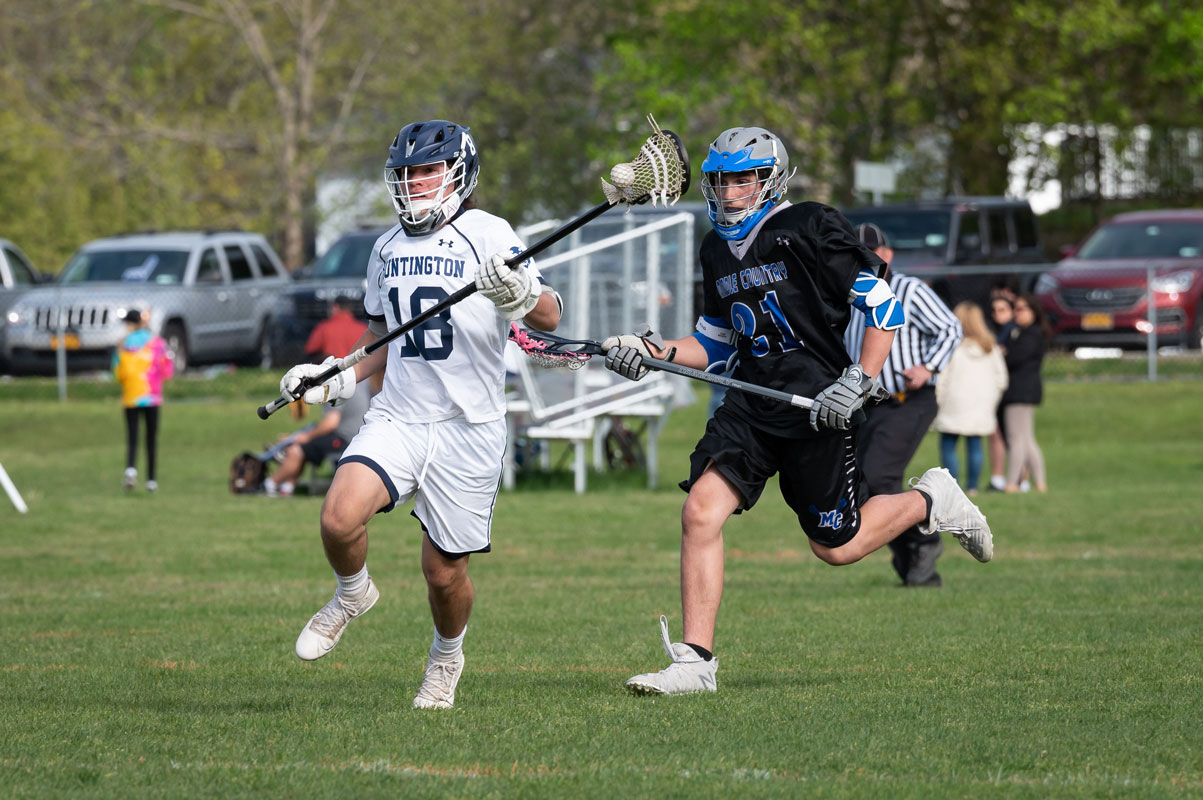 The Huntington JV featured a great mix of talented players. (Darin Reed photo)