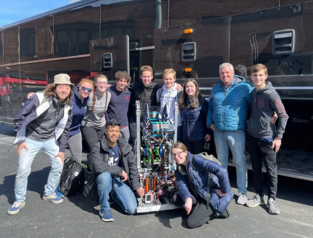 Huntington Robotics performed well in Albany.