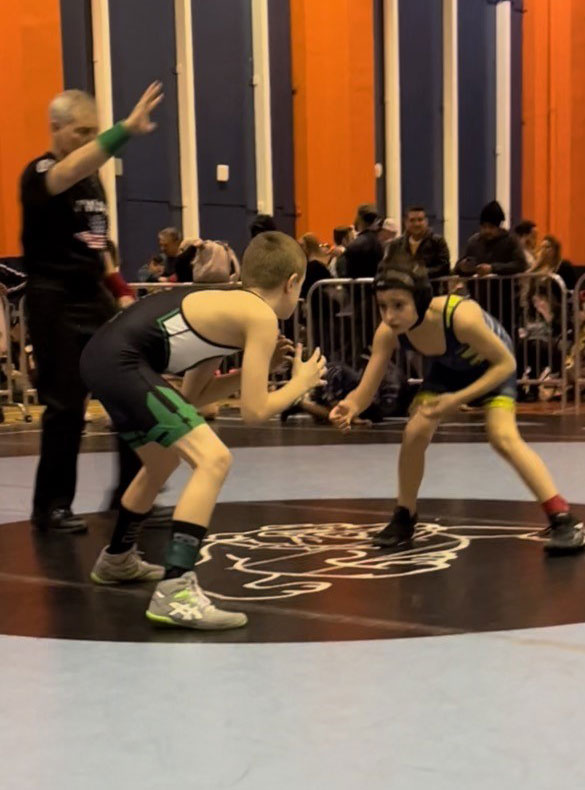  Jason Bencivenga (right) in action. 