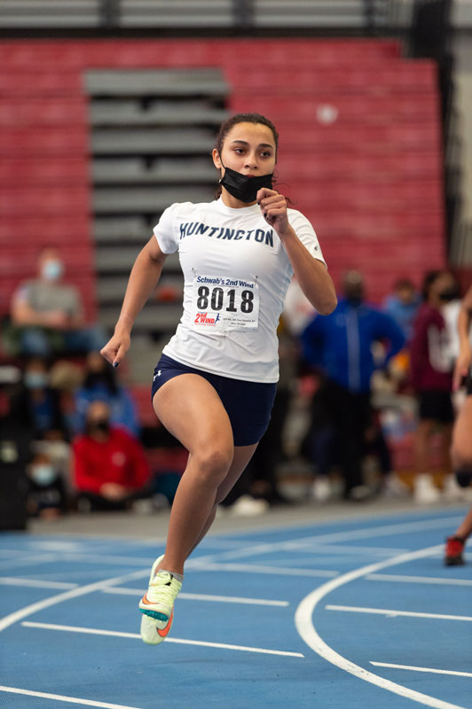 Elizabeth James ran to All-State honors. (Darin Reed photo.)