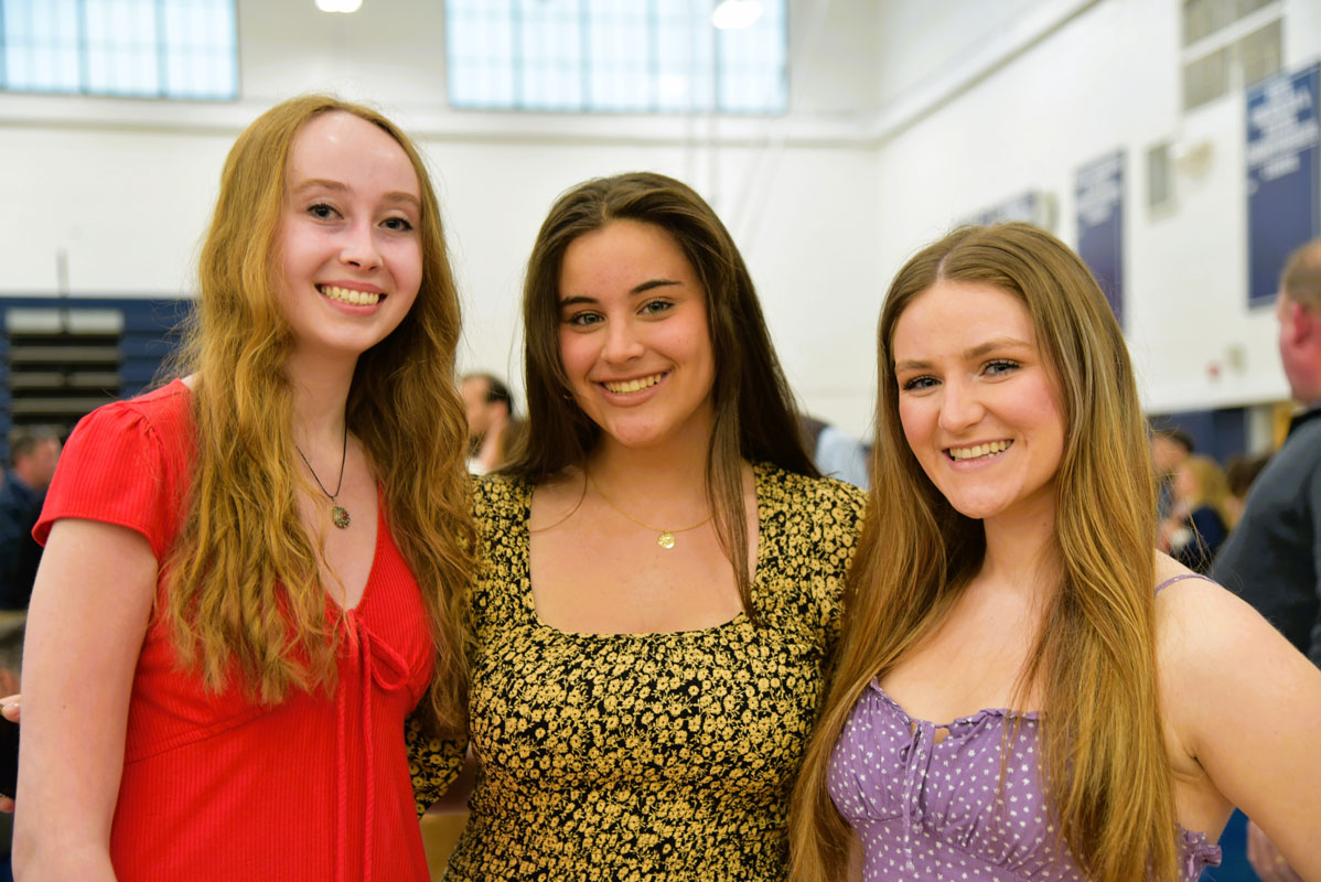 Distinguished Seniors Shannon Kehoe, Maddy Bavaro and Victoria Mangan 