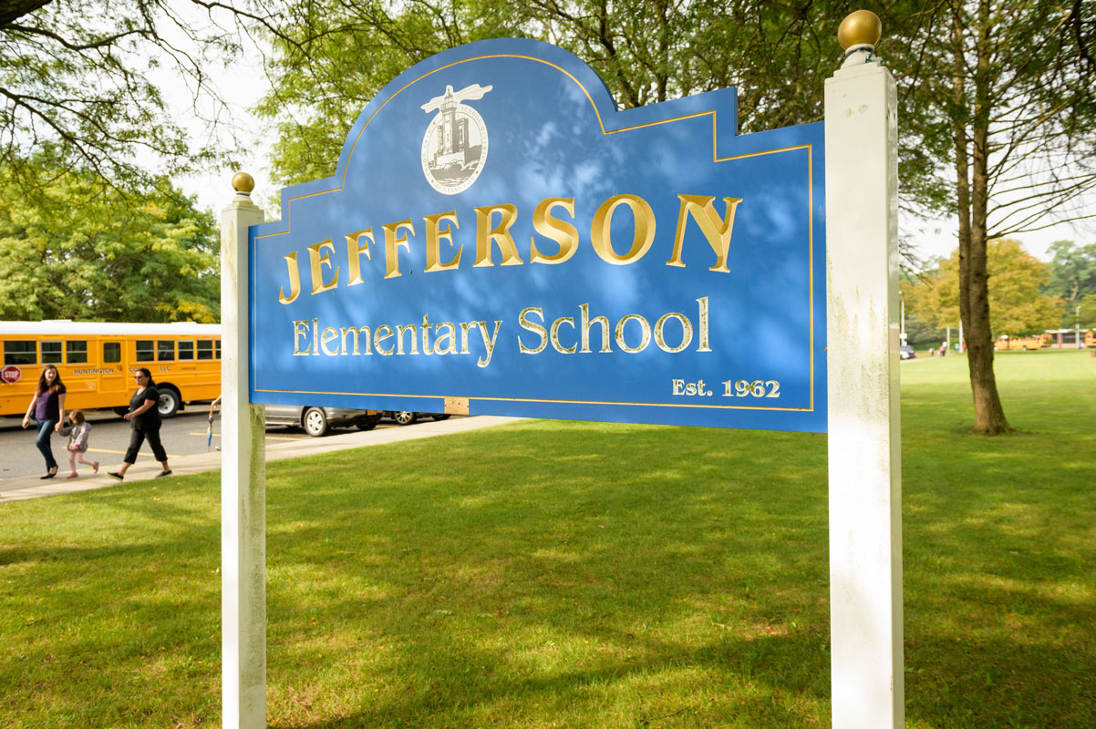Jefferson School has been serving the Huntington community since September 1962. (Darin Reed photo)