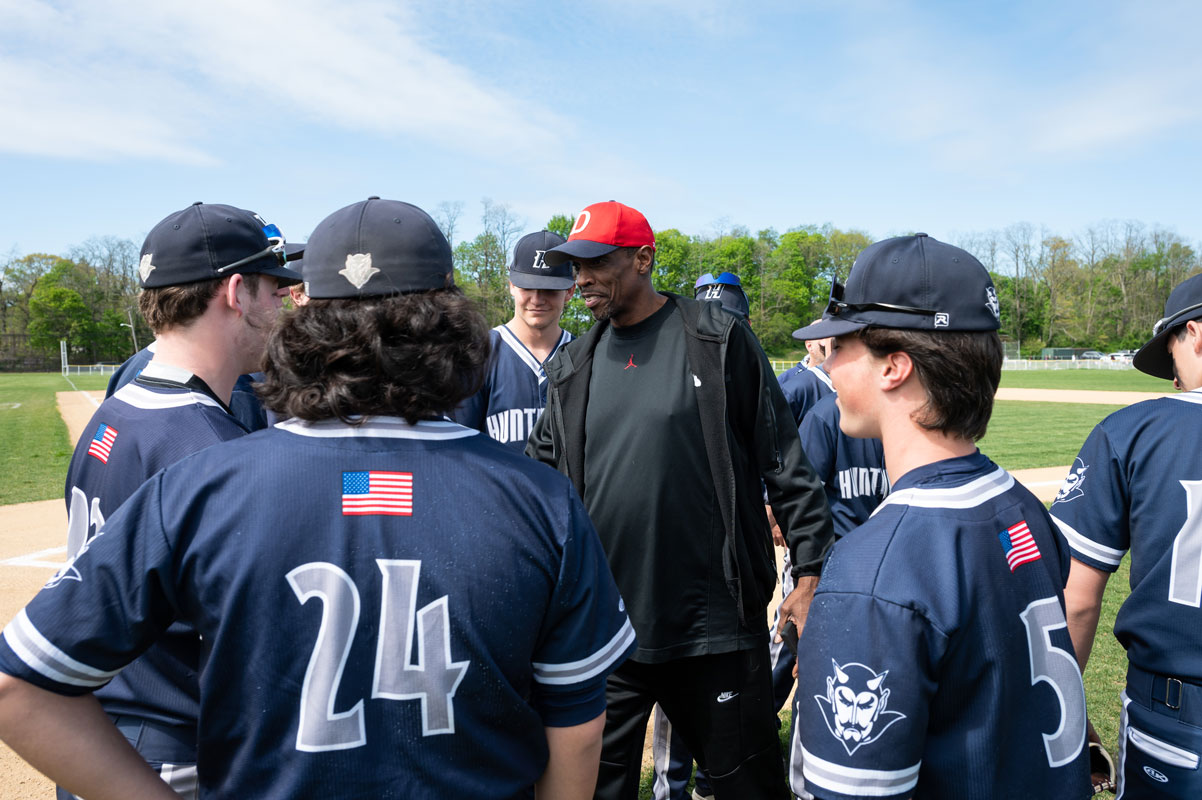 Doc Gooden gave the Huntington baseball team an uplifting talk this week. (Darin Reed photo)